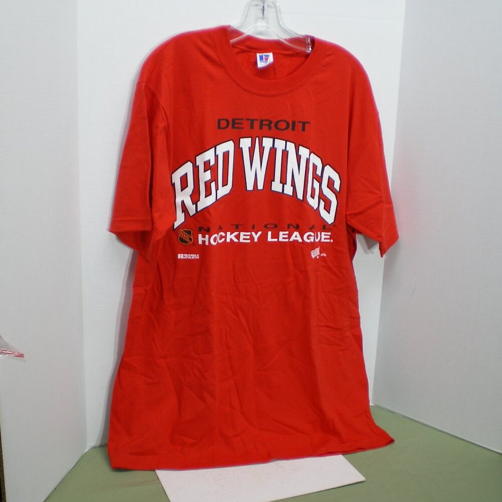 Detroit Red Wings NHL Hockey Tee Shirt, Red, Size Large